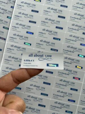 Étiquettes du flacon GHK-CU 5MG avec effet laser