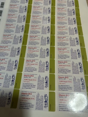 Étiquettes d'huile d'injection adhésive pour vitamine B12 personnalisée pour bouteille en verre de 10 ml